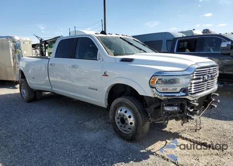 2021 Ram 3500 Laramie z USA, uszkodzony, nr VIN 3C63RRJL5MG689624